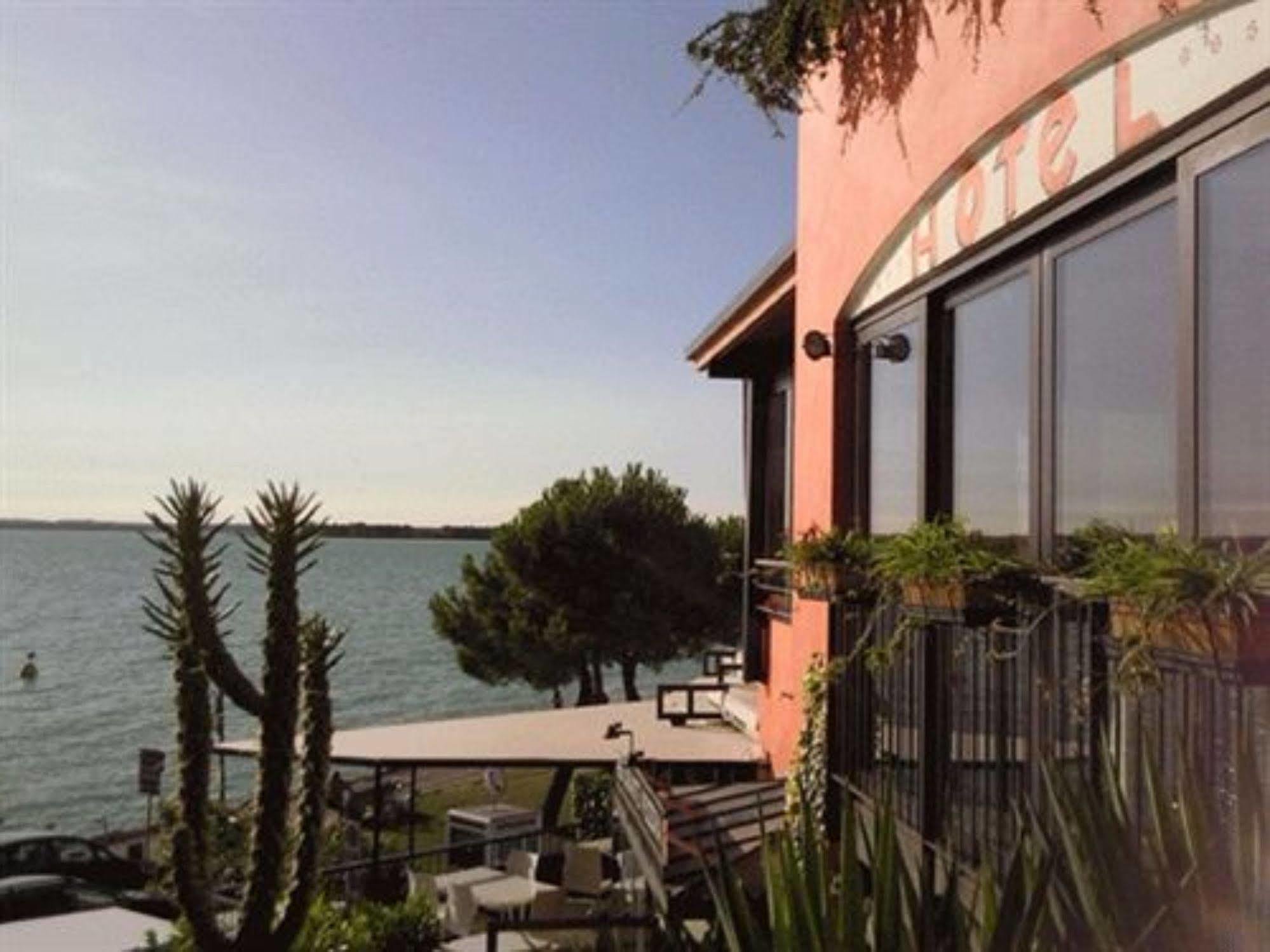 Hotel Belvedere Sirmione Exterior foto